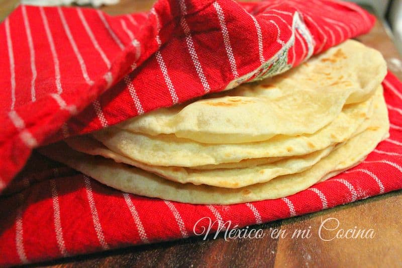Cómo hacer tortillas de harina | Recetas de Comida Mexicana